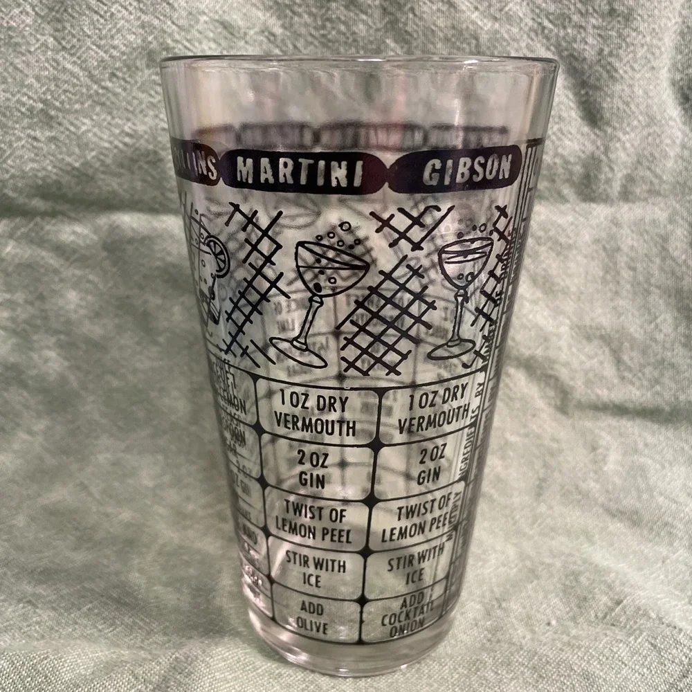 Vintage Federal Glass Bartender Bar Cocktail With 7 Mixed Drink Recipes 1950's